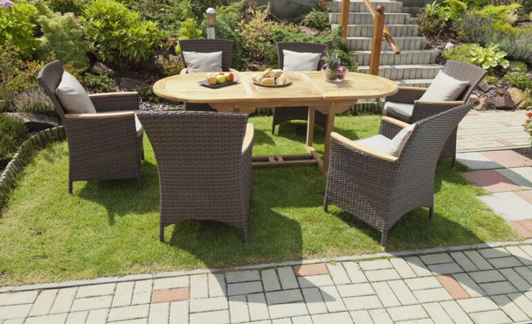  Choisir votre table de jardin : les critères déterminants